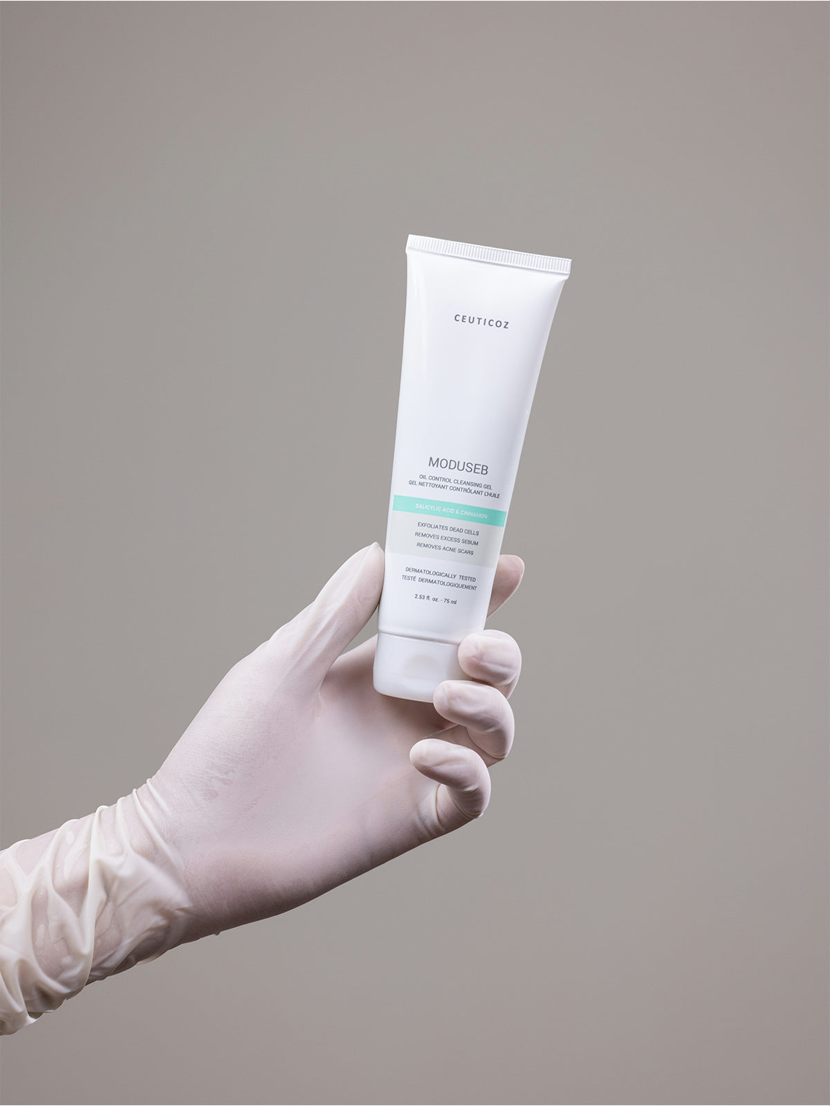 Moduseb Oil Control Cleansing Gel